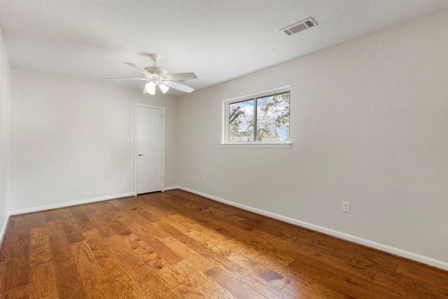 6414 Hickorycrest Drive, Spring, TX 77389