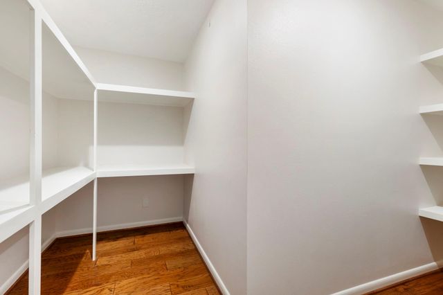 6414 Hickorycrest Drive, Spring, TX 77389