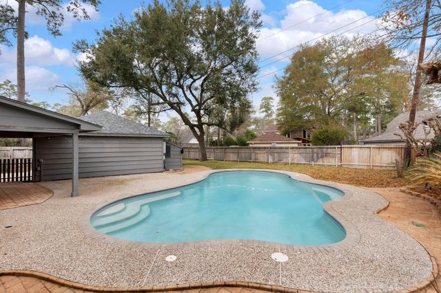 6414 Hickorycrest Drive, Spring, TX 77389