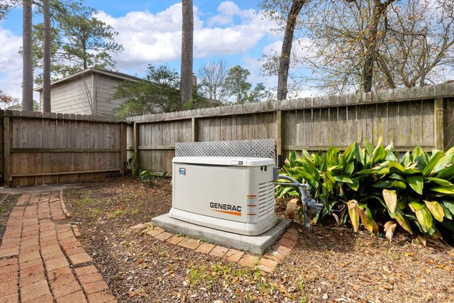 6414 Hickorycrest Drive, Spring, TX 77389