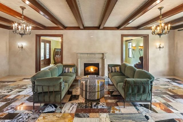 4649 E Lake Harriet Parkway, Minneapolis, MN 55419