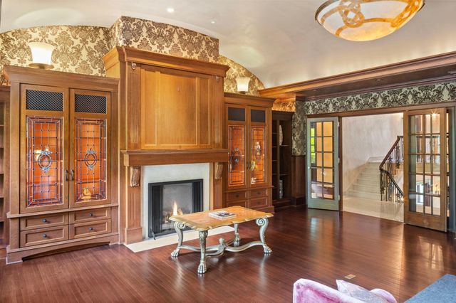 4649 E Lake Harriet Parkway, Minneapolis, MN 55419