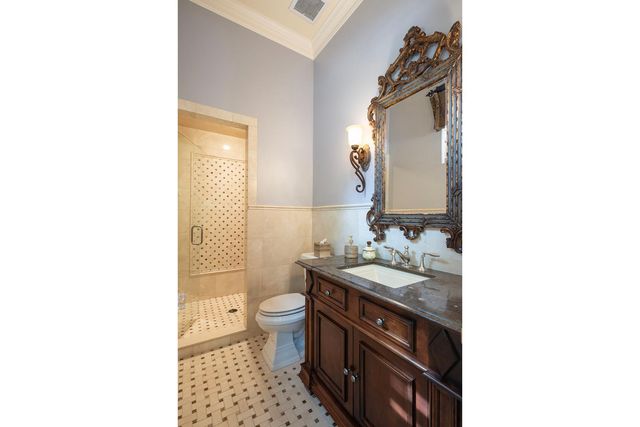 4649 E Lake Harriet Parkway, Minneapolis, MN 55419