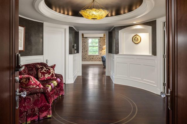 4649 E Lake Harriet Parkway, Minneapolis, MN 55419