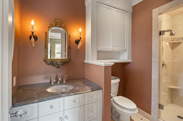 4649 E Lake Harriet Parkway, Minneapolis, MN 55419