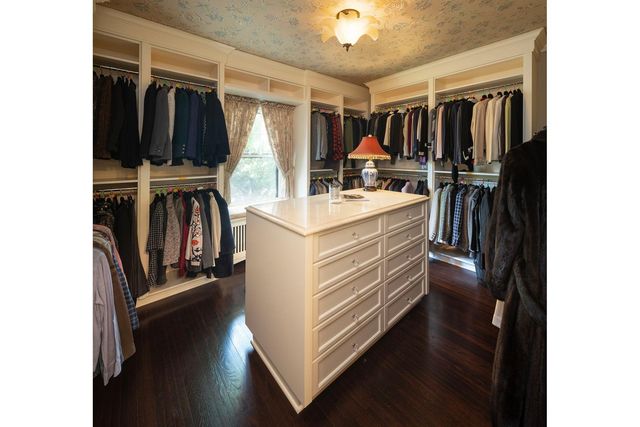 4649 E Lake Harriet Parkway, Minneapolis, MN 55419