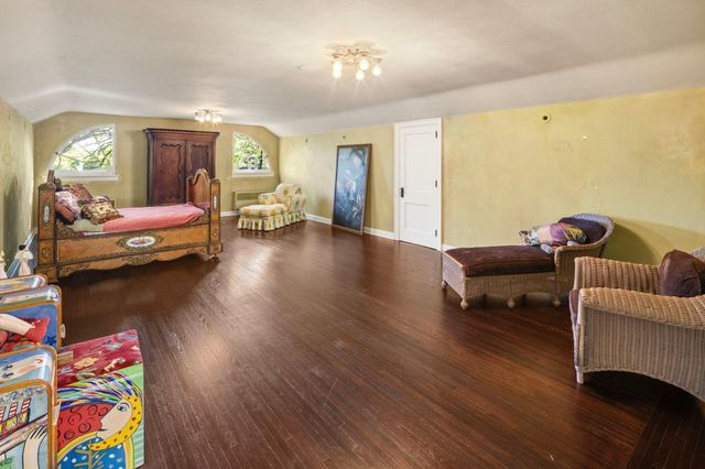 4649 E Lake Harriet Parkway, Minneapolis, MN 55419