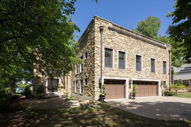 4649 E Lake Harriet Parkway, Minneapolis, MN 55419