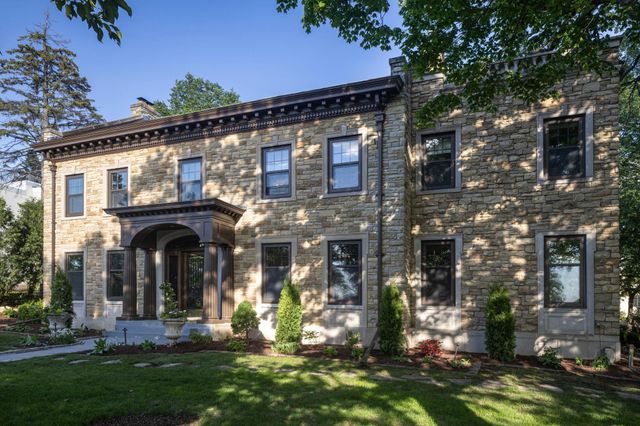 4649 E Lake Harriet Parkway, Minneapolis, MN 55419