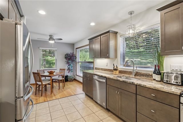 3316 Leechburg Rd, Lower Burrell, PA 15068