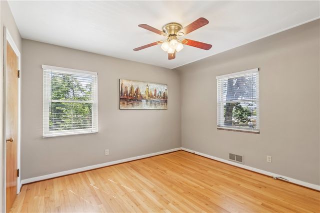 3316 Leechburg Rd, Lower Burrell, PA 15068