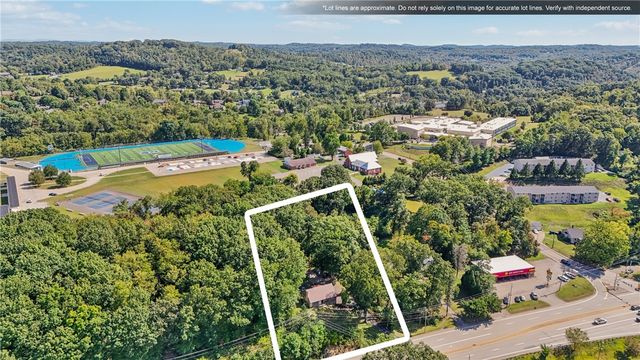 3316 Leechburg Rd, Lower Burrell, PA 15068