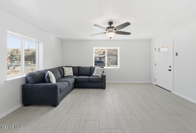 143 COURCHESNE Road, El Paso, TX 79922