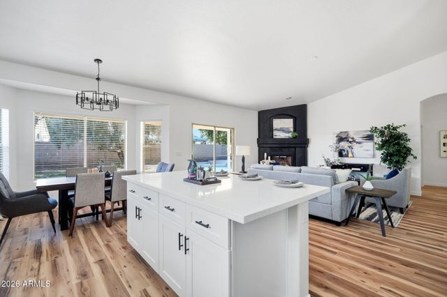 11446 W CLOVER Way, Avondale, AZ 85392