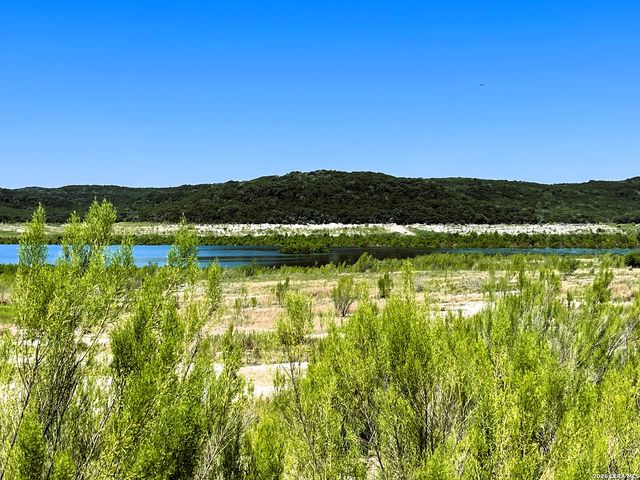 3078 Goat Hill Road, Lakehills, TX 78063
