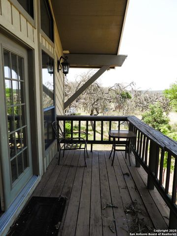 3078 Goat Hill Road, Lakehills, TX 78063