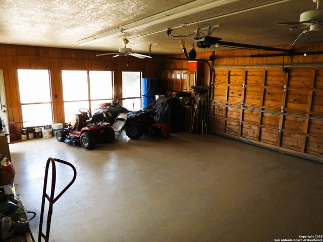 3078 Goat Hill Road, Lakehills, TX 78063