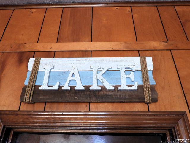 3078 Goat Hill Road, Lakehills, TX 78063