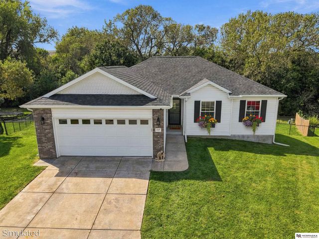 1849 NW Faesy Place, Lincoln, NE 68528