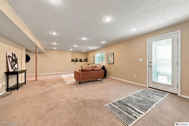 1849 NW Faesy Place, Lincoln, NE 68528