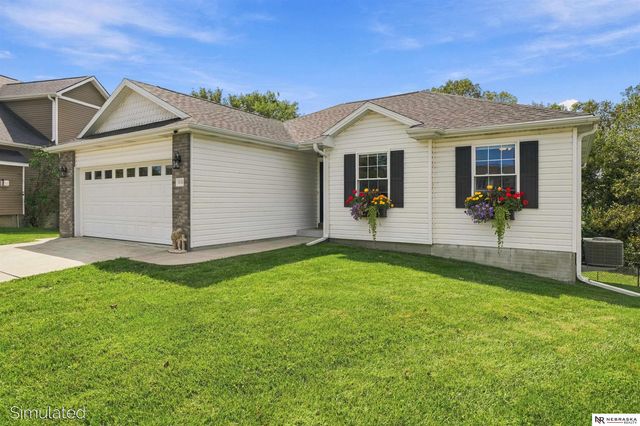 1849 NW Faesy Place, Lincoln, NE 68528