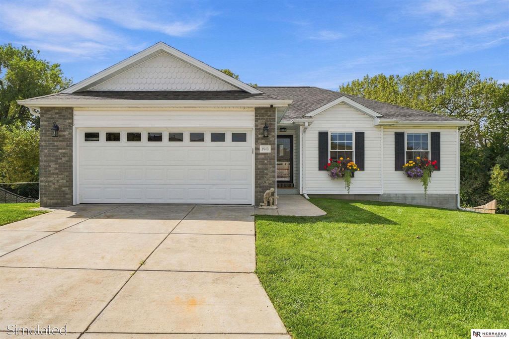 1849 NW Faesy Place, Lincoln, NE 68528