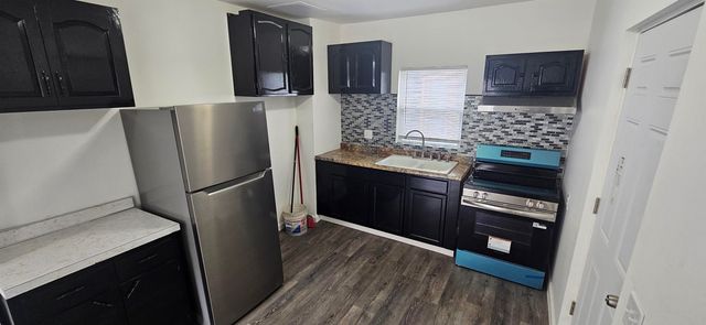 510 Courtland, Waterloo, IA 50703