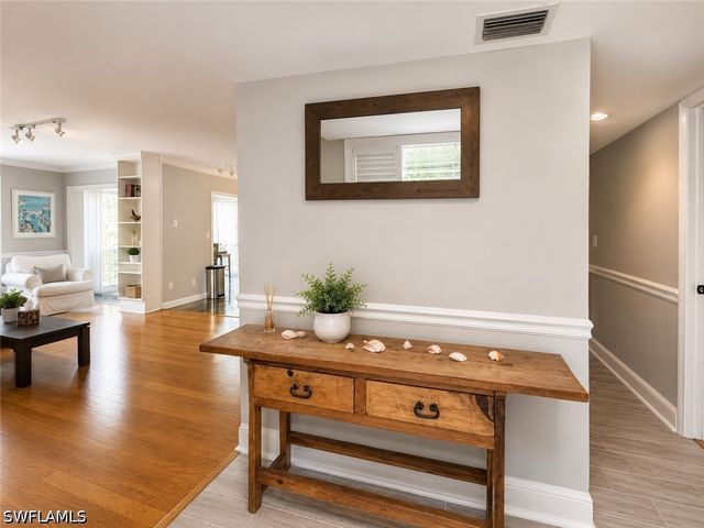 112 Bob O Link WAY B, Naples, FL 34105