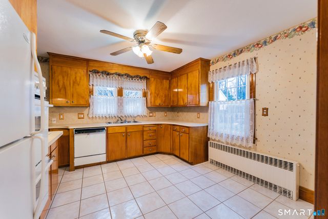 90 White Avenue, West Hartford, CT 06119