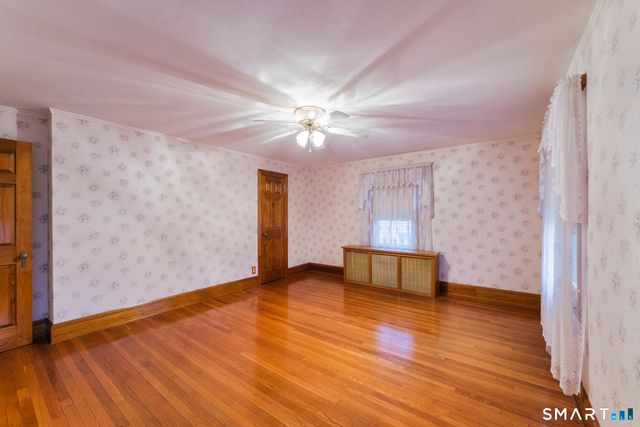 90 White Avenue, West Hartford, CT 06119