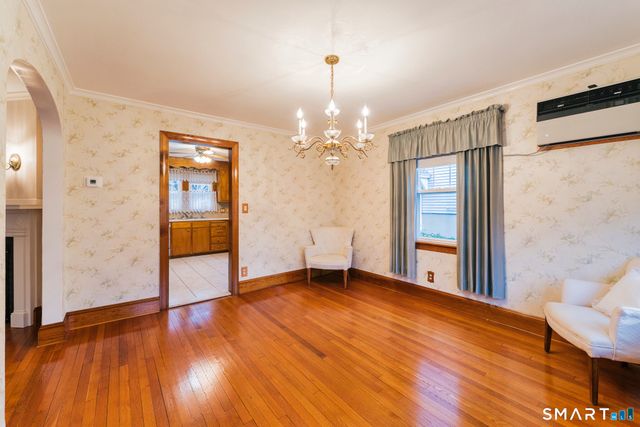 90 White Avenue, West Hartford, CT 06119