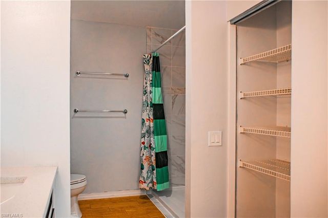 148 Lake Point Ln, Naples, FL 34112