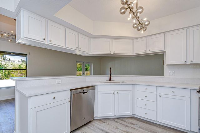 9731 62ND AVENUE N, St Petersburg, FL 33708