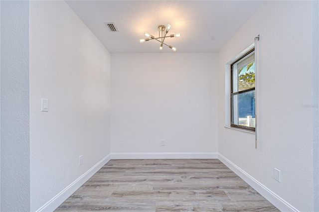 9731 62ND AVENUE N, St Petersburg, FL 33708