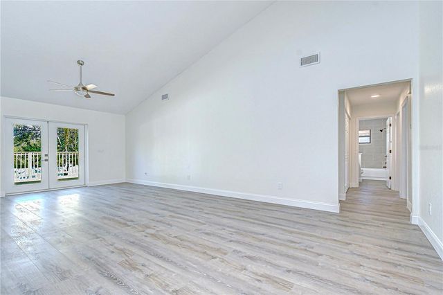 9731 62ND AVENUE N, St Petersburg, FL 33708