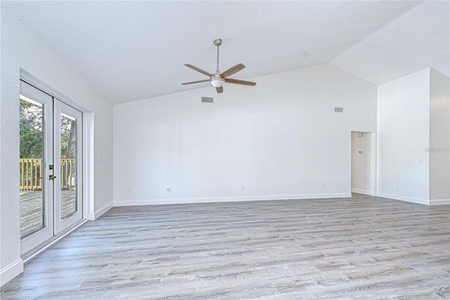 9731 62ND AVENUE N, St Petersburg, FL 33708