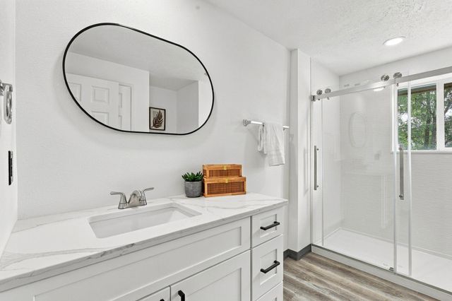 14706 E 24th Ave, Spokane Valley, WA 99037