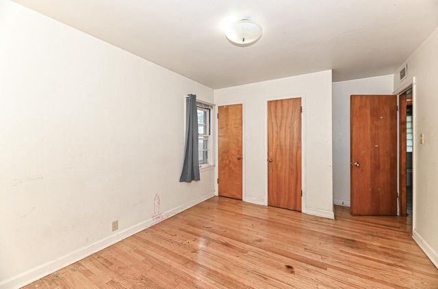 3136 N 77th STREET, Milwaukee, WI 53222