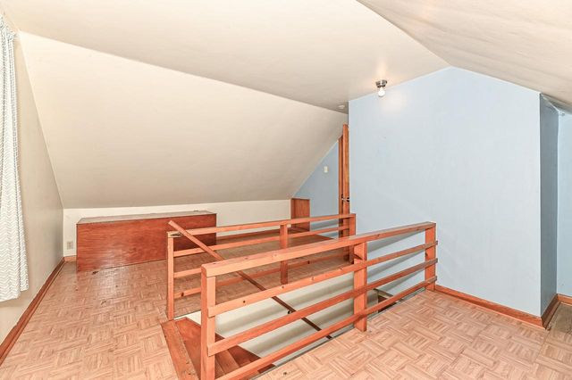 3136 N 77th STREET, Milwaukee, WI 53222
