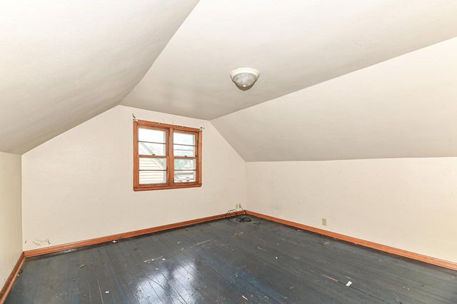 3136 N 77th STREET, Milwaukee, WI 53222