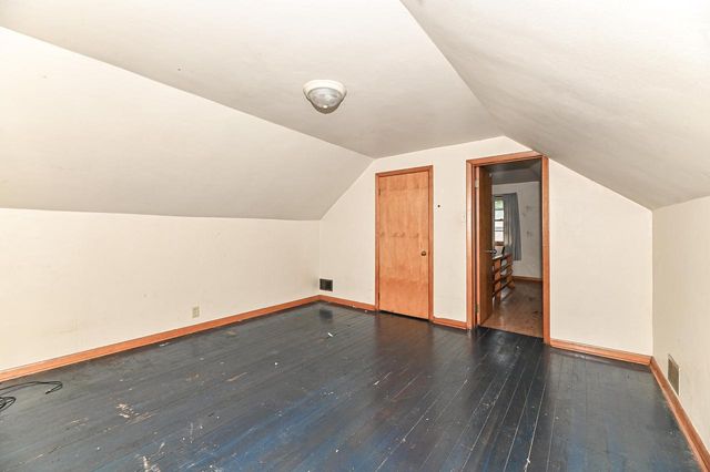 3136 N 77th STREET, Milwaukee, WI 53222