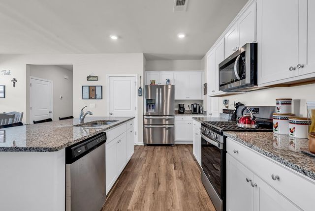 514 Hogwart Ln., Longs, SC 29568