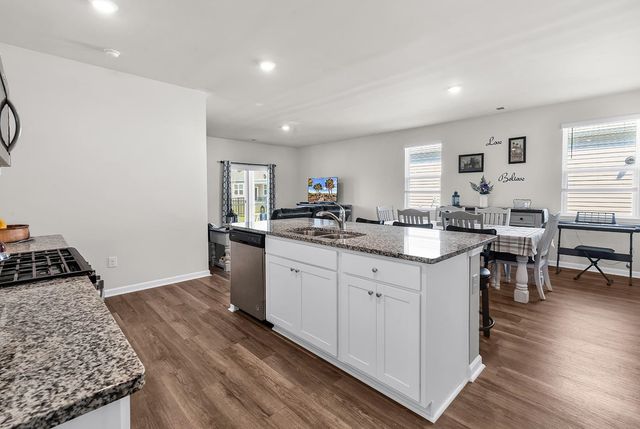 514 Hogwart Ln., Longs, SC 29568