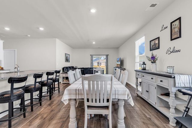 514 Hogwart Ln., Longs, SC 29568