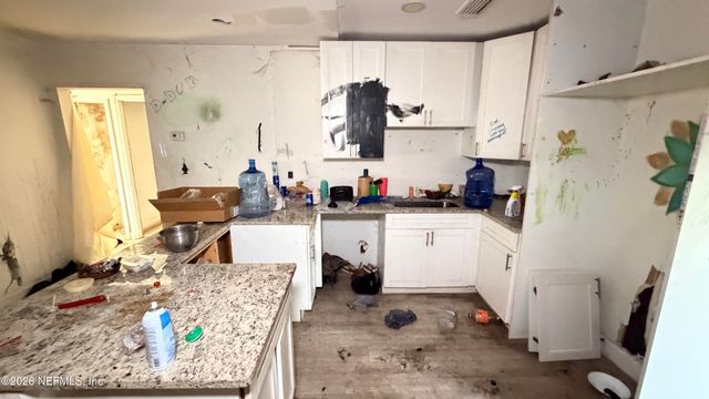 5525 HARROLD Avenue, Jacksonville, FL 32254