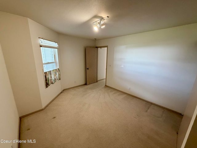 1446 W Woodlawn DR, Hayden, ID 83835