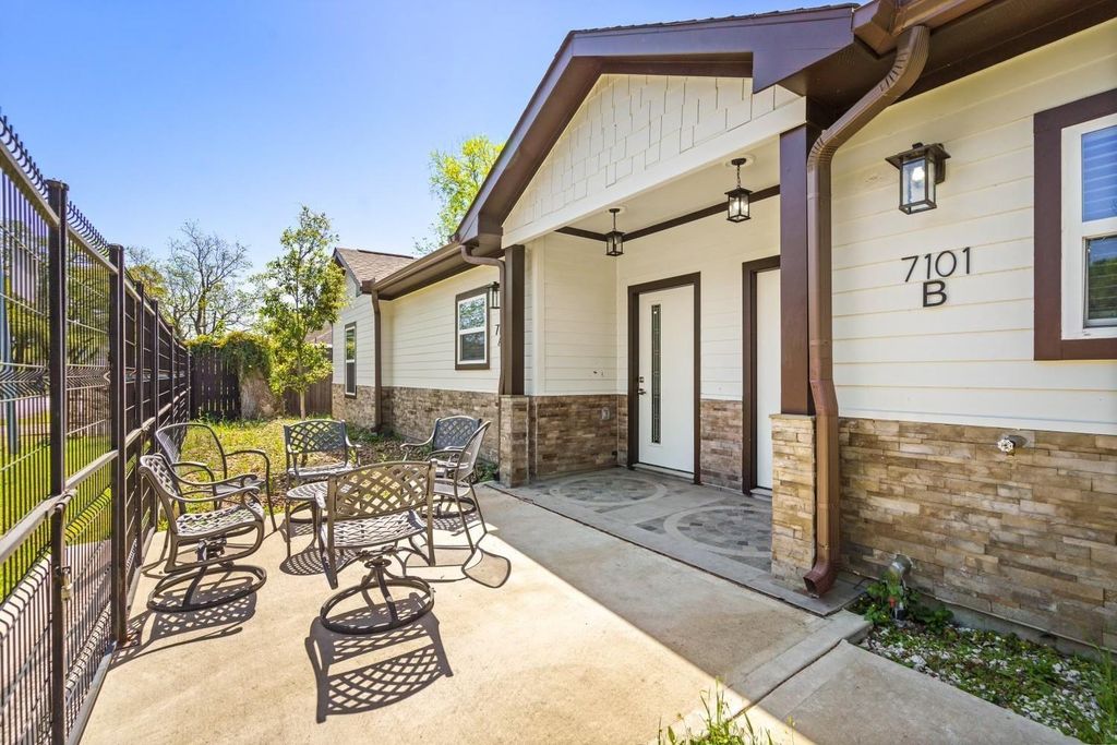 7101 Foster Street B, Houston, TX 77021