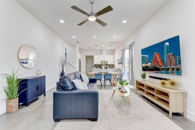 2501 E 4th ST A, Austin, TX 78702