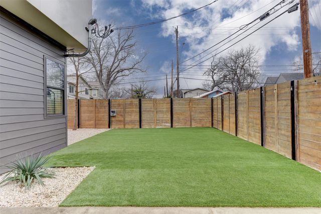 2501 E 4th ST A, Austin, TX 78702