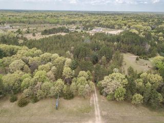 W5536 Highway 21, Necedah, WI 54646